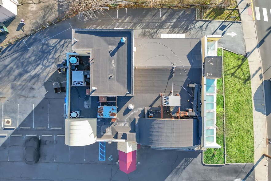 More Photos Of 1322 Paterson Plank Rd, Secaucus Restaurant For Sale