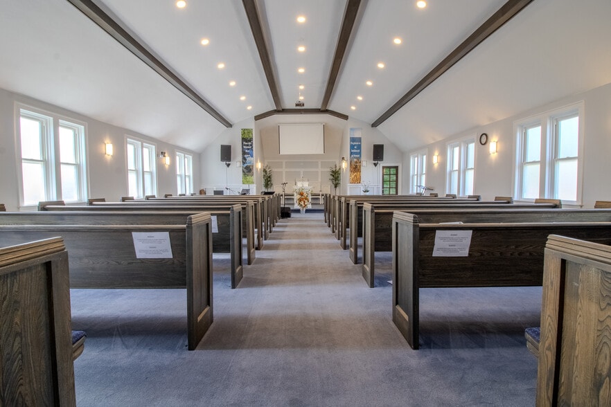 More Photos Of 207 N Prettyman St, Knox Religious Facility For Sale