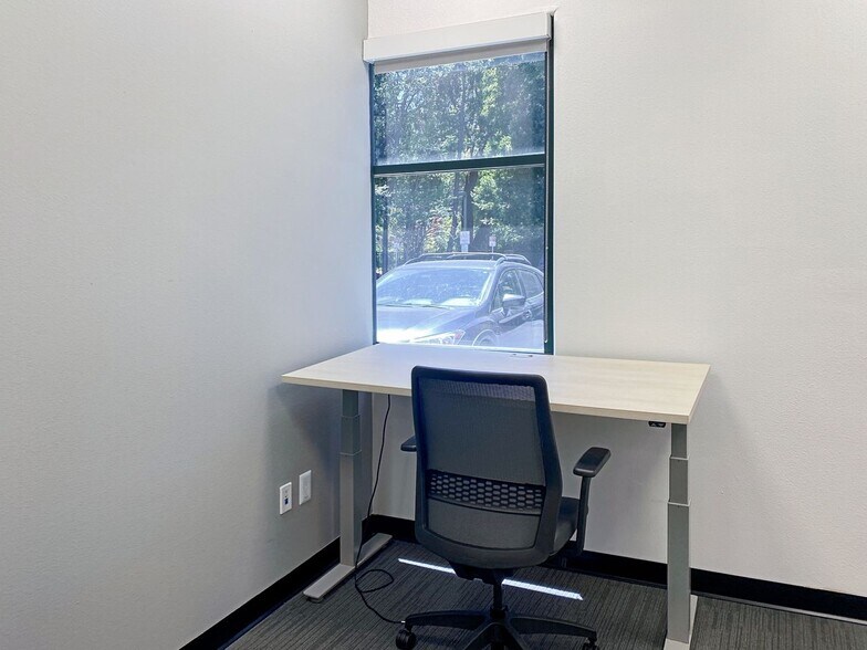 More Photos Of 2010 Crow Canyon Pl, San Ramon Coworking Space