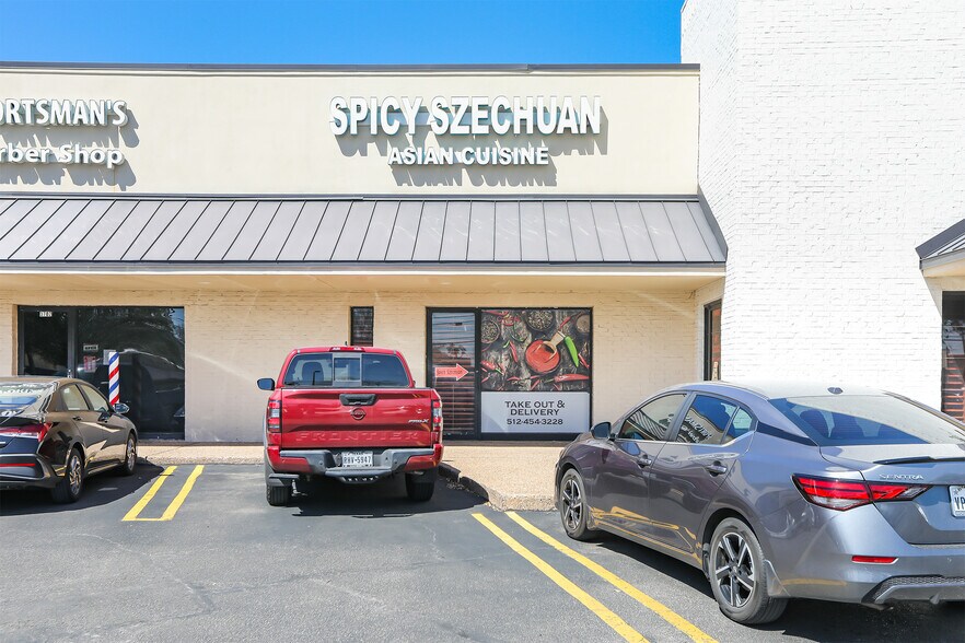 More Photos Of 3700-3708 Jefferson St, Austin Storefront Retail Office For Sale