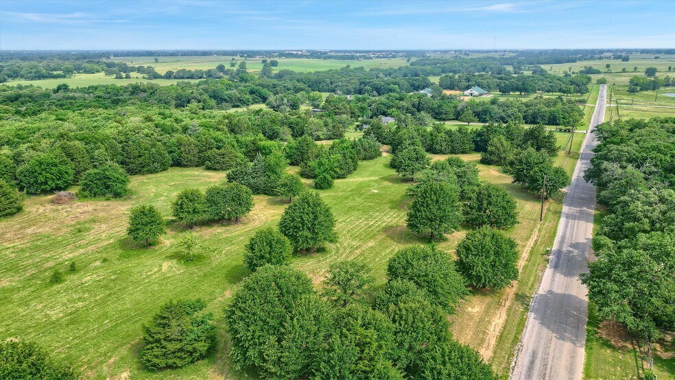 More Photos Of TBD W Line Road, Whitesboro Land For Sale