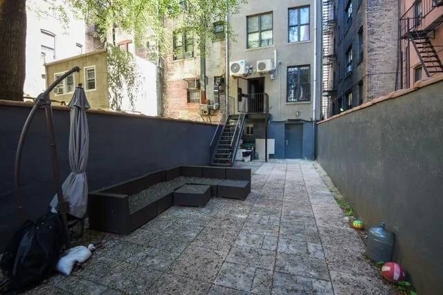 More Photos Of 546 W 188th St, New York Apartments For Sale