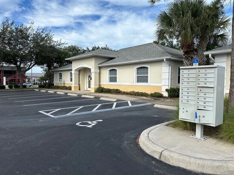 More Photos Of 525 S Hercules Ave, Clearwater Medical For Sale