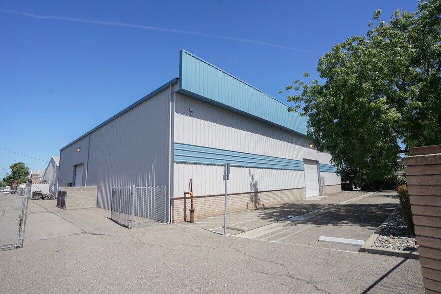 More Photos Of 2219 Hackett Rd, Ceres Warehouse For Sale