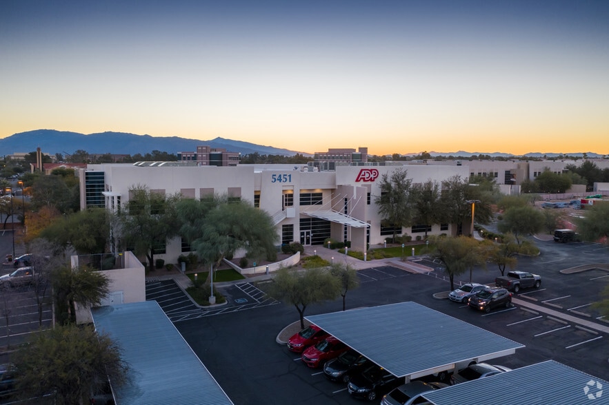 More Photos Of 5451 E Williams Blvd, Tucson Office For Sale