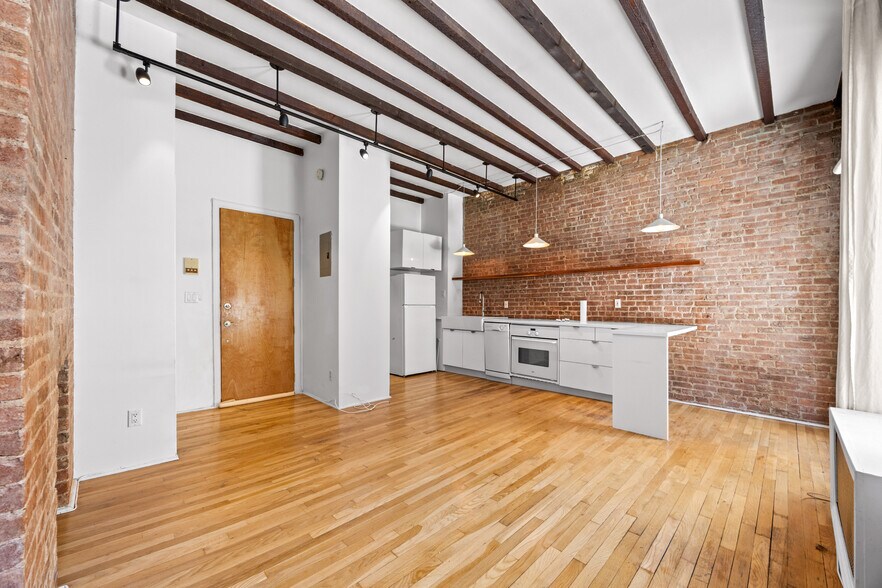 More Photos Of 311 W 78th St, New York Apartments For Sale