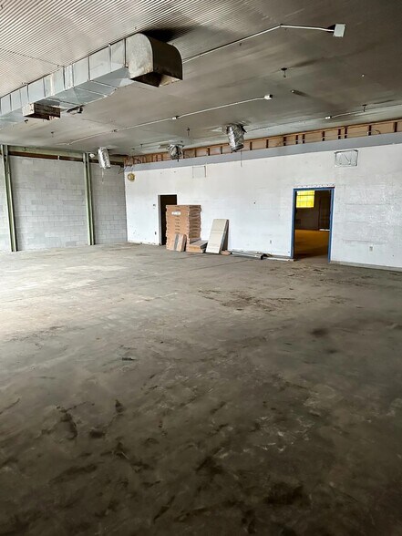 More Photos Of 403 W Central Ave, Coolidge General Retail For Lease