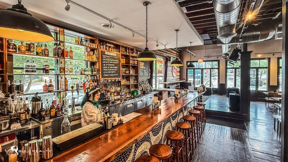 More Photos Of 1245 Glenwood Ave SE, Atlanta Restaurant For Sale