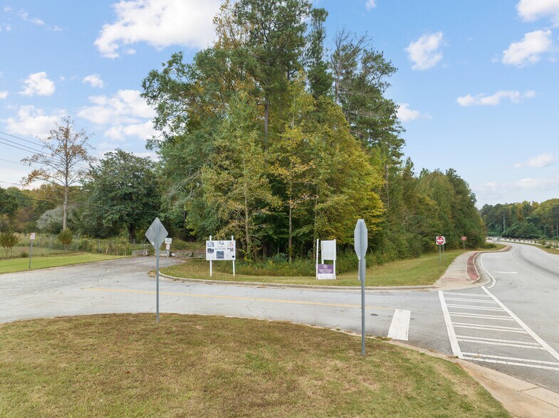 More Photos Of 3150 Snapfinger Rd, Decatur Land For Sale