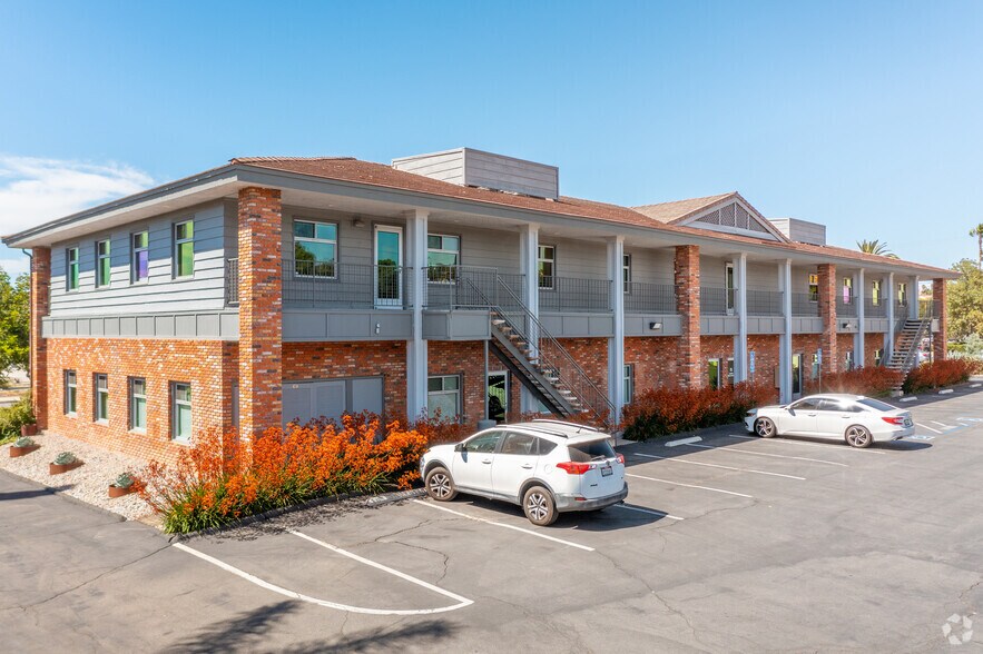 More Photos Of 235 W 5th Ave, Escondido Medical For Sale