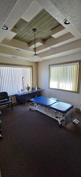 More Photos Of 1670 Willow Creek Rd, Prescott Office For Sale