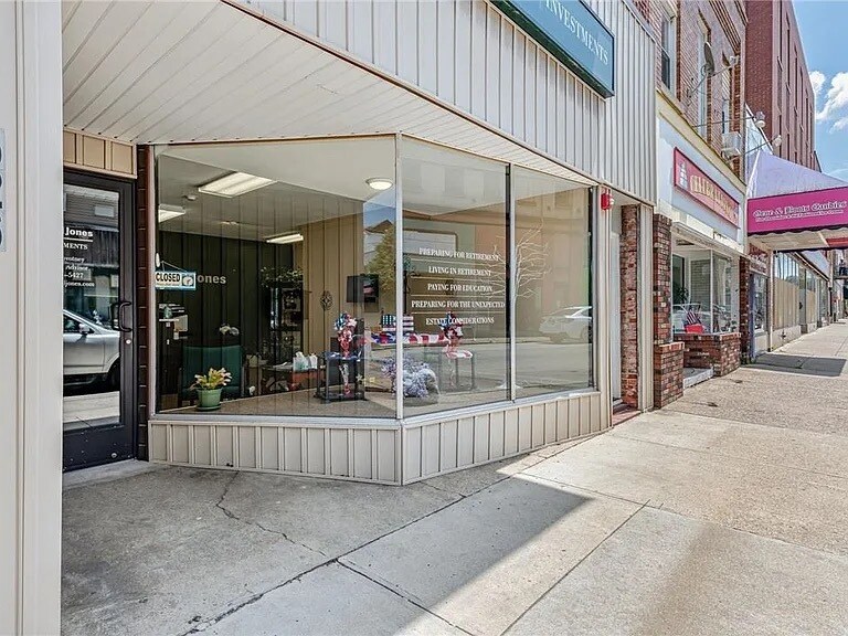 More Photos Of 526 Fallowfield Ave, Charleroi Storefront Retail Residential For Sale