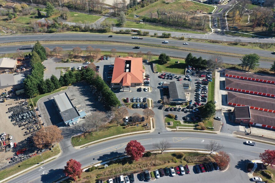 More Photos Of 46B Thomas Johnson Dr, Frederick Medical For Lease