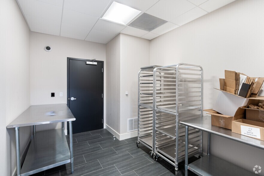 More Photos Of 3401 W Monte Vista Ave, Turlock Restaurant For Sale