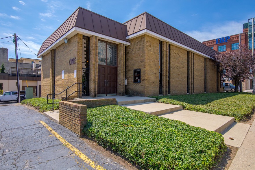 Primary Photo Of 1 E Livingston Ave, Columbus Office For Lease