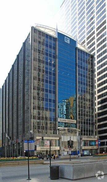 More Photos Of 430 N Michigan Ave, Chicago Office For Sale