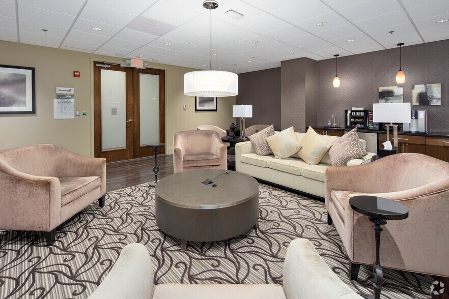 More Photos Of 505 Huntmar Park Dr, Herndon Office For Lease