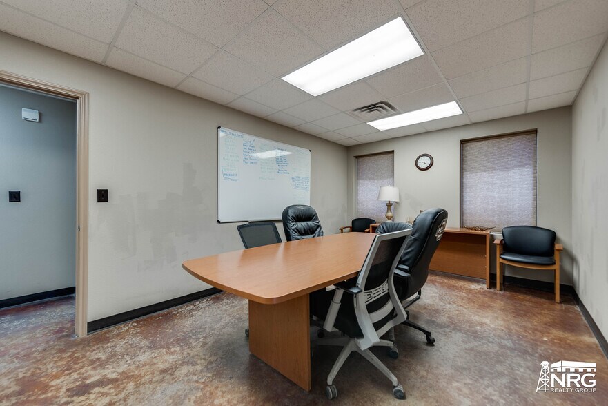 More Photos Of 1101 S County Road 1302, Midland Warehouse For Sale