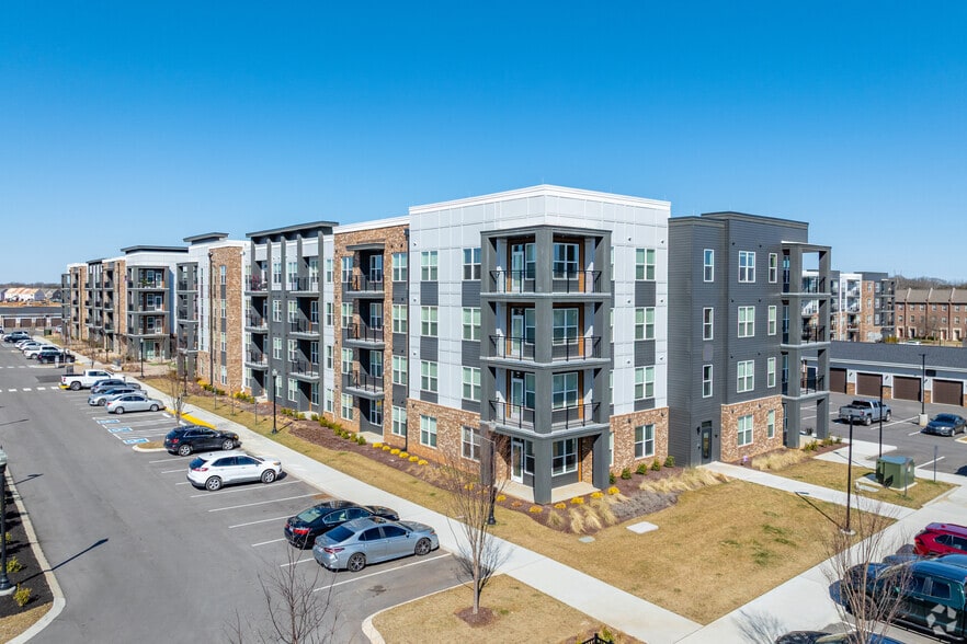 Primary Photo Of 2600 Roby Corlew Ln, Murfreesboro Coworking Space