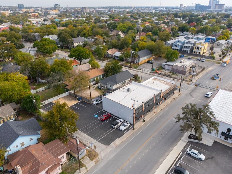 More Photos Of 2100-2110 McCullough Ave, San Antonio Storefront For Sale