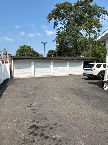 More Photos Of 2303 15th St, Troy Storefront For Sale