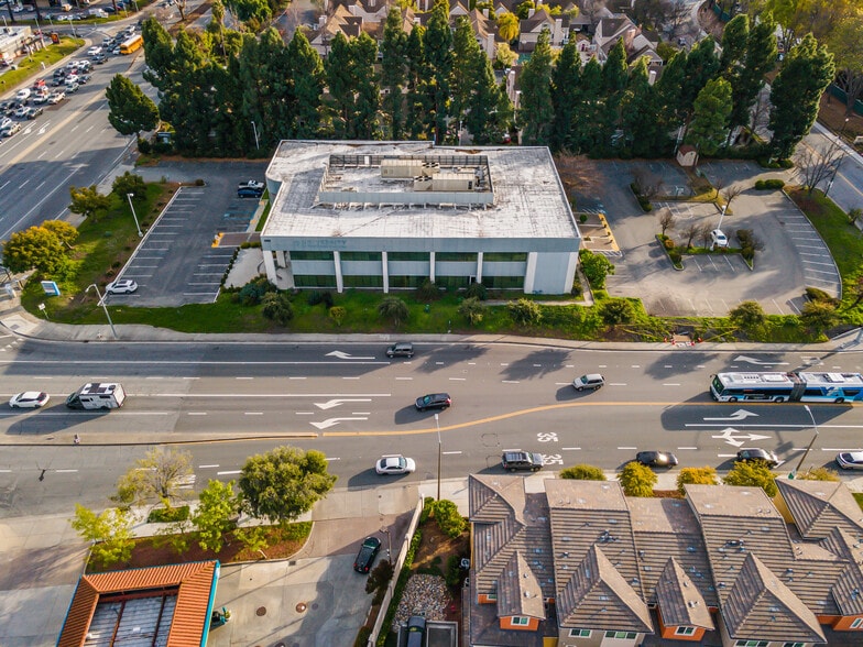 More Photos Of 595 Lawrence Expy, Sunnyvale Medical For Sale