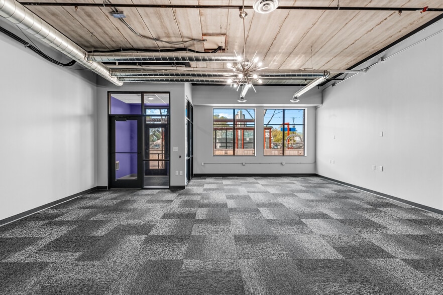 More Photos Of 360 University Ave W, Saint Paul Apartments For Lease