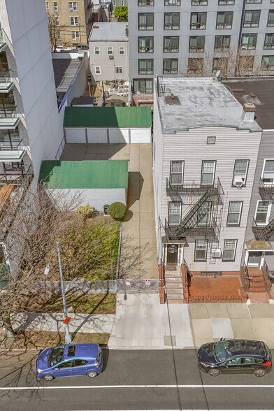 More Photos Of 3936 28th St, Long Island City Apartments For Sale