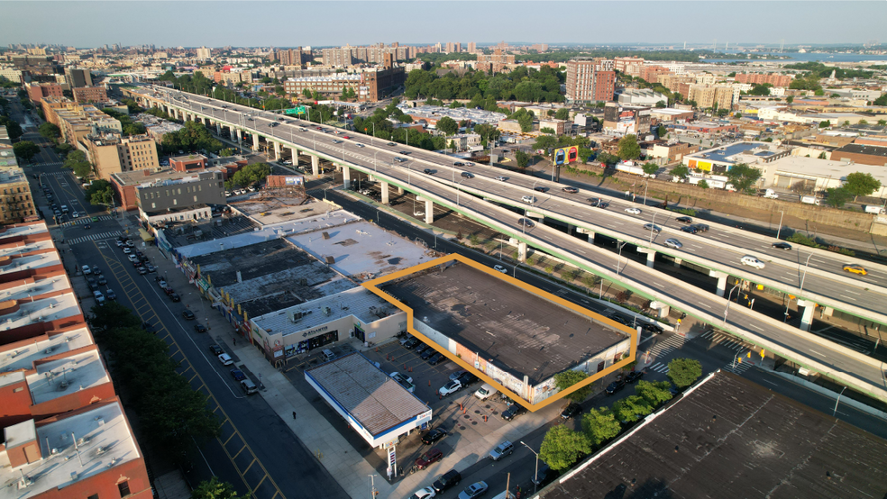 More Photos Of 751-767 Bruckner Blvd, Bronx Warehouse For Sale