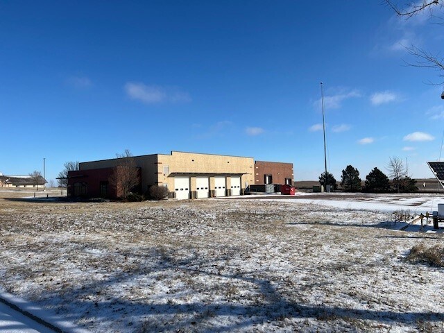 More Photos Of 4110 N Hainje Ave, Sioux Falls Refrigeration Cold Storage For Lease