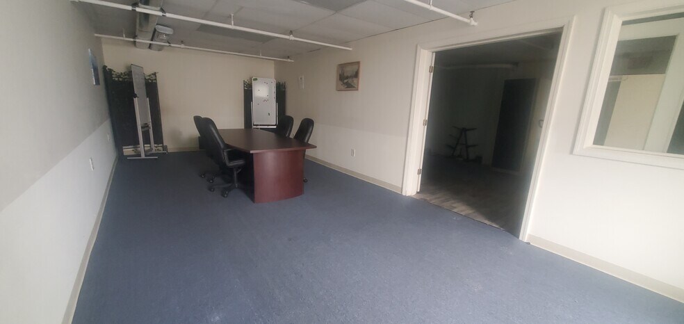 More Photos Of 50 W Main St, Ayer Medical For Lease