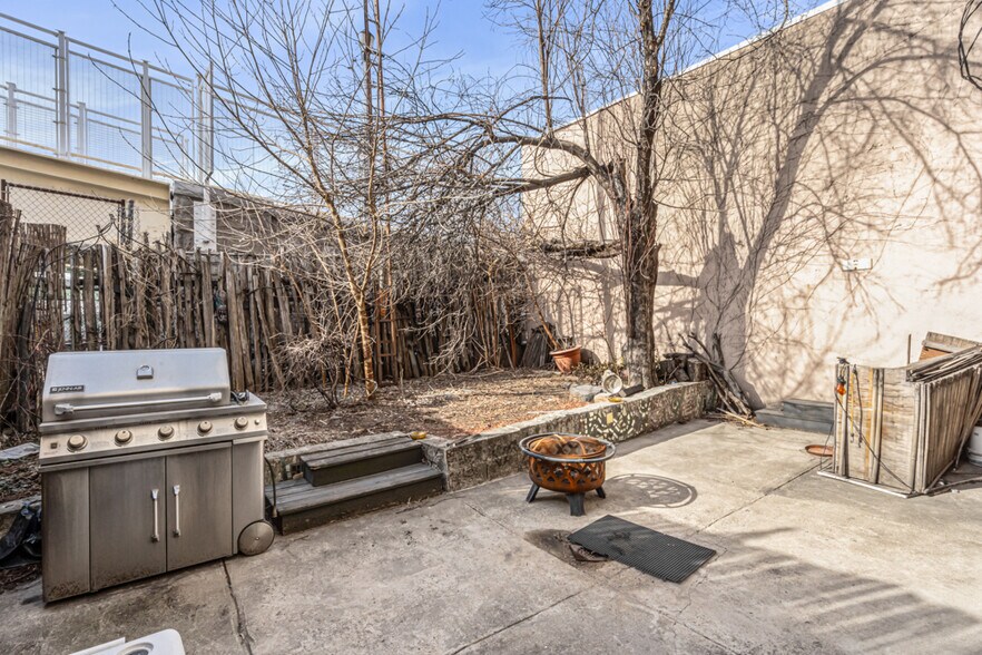 More Photos Of 656 Henry St, Brooklyn Apartments For Sale