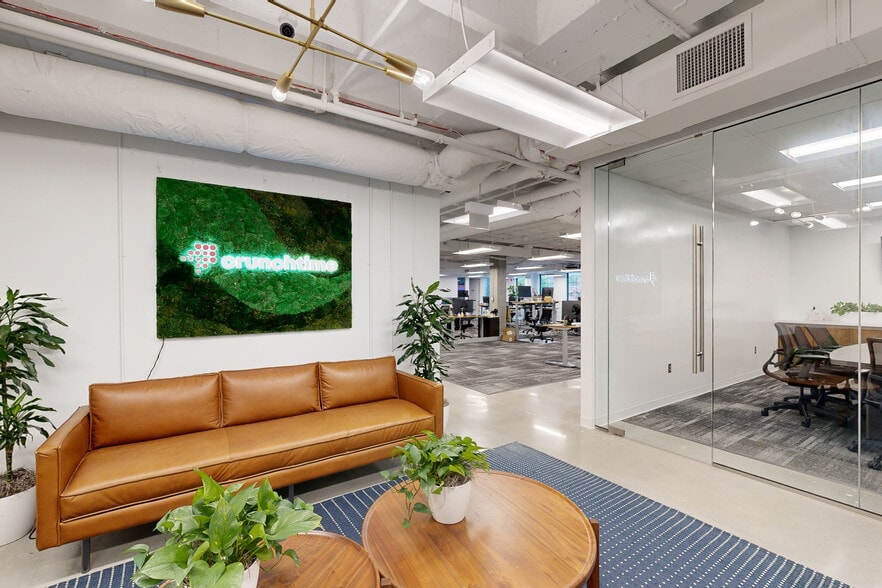 More Photos Of 1375 Peachtree St NE, Atlanta Office For Lease