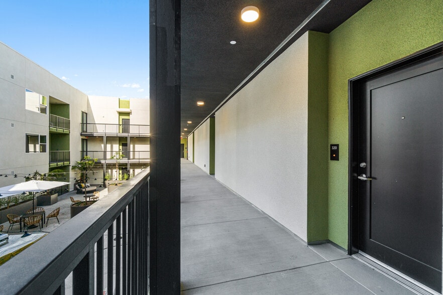 More Photos Of 1559 N Santa Fe Ave, Vista Apartments For Sale