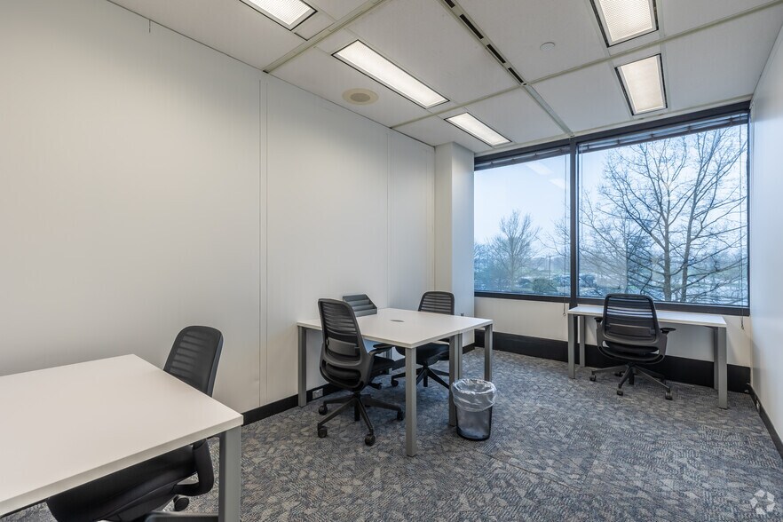 More Photos Of 3499 Blazer Pky, Lexington Coworking Space