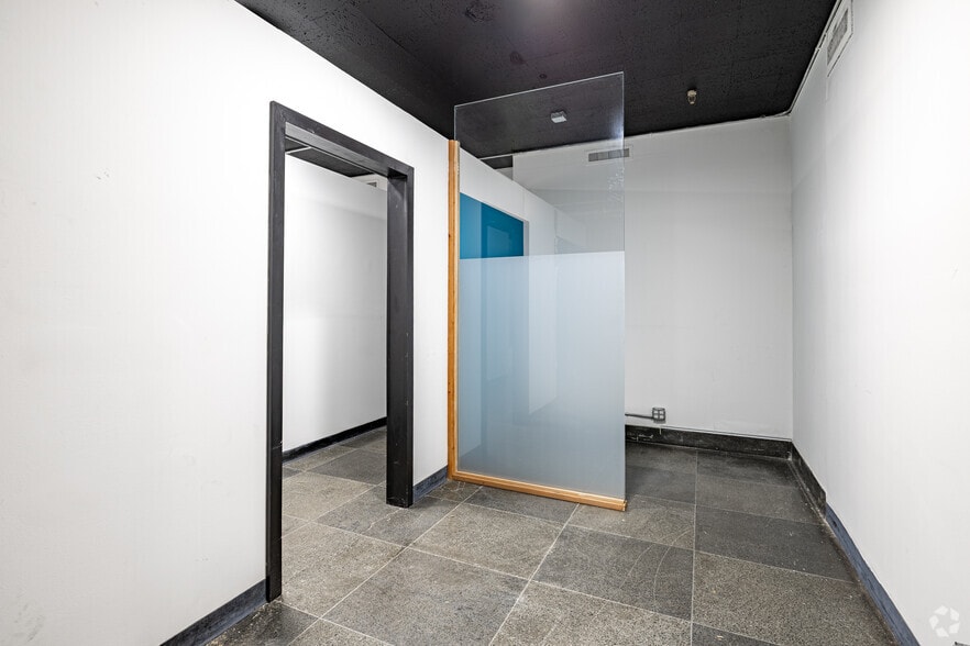 More Photos Of 1 Passaic St, Wood-Ridge Manufacturing For Lease