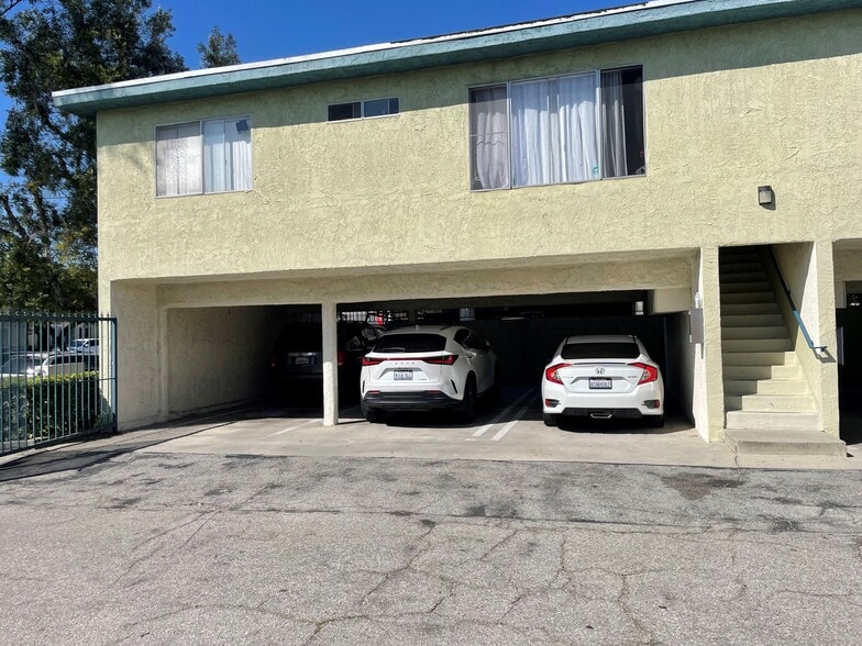 More Photos Of 1651-1655 W 206th St, Torrance Apartments For Sale