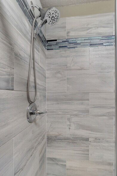 More Photos Of 834 Monticello Rd, Charlottesville Storefront Retail Residential For Sale