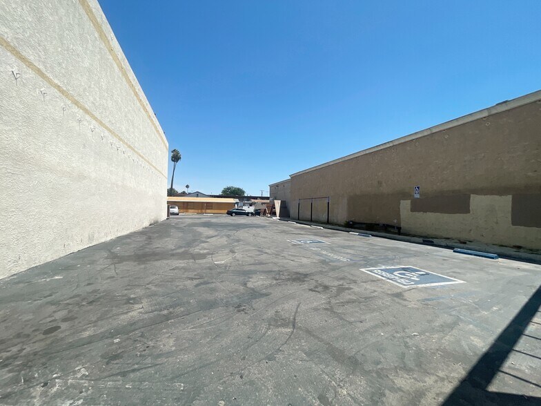 More Photos Of 5344 Long Beach Blvd, Long Beach Storefront Retail Office For Lease