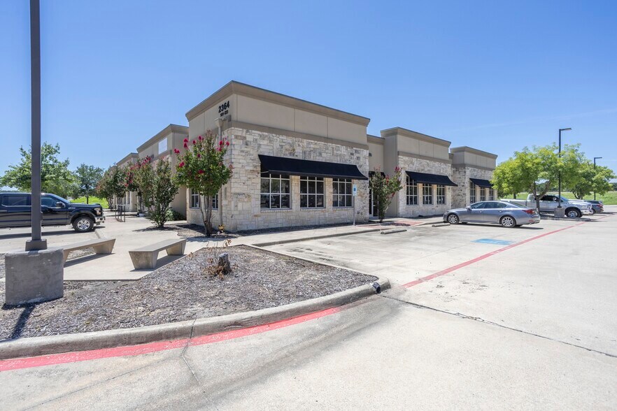More Photos Of 2384 North Highway 287, Mansfield Office For Lease