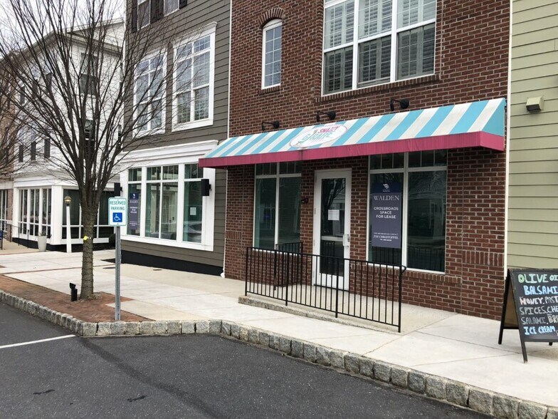 More Photos Of 100-148 Walden Way, Mechanicsburg Storefront Retail Office For Lease