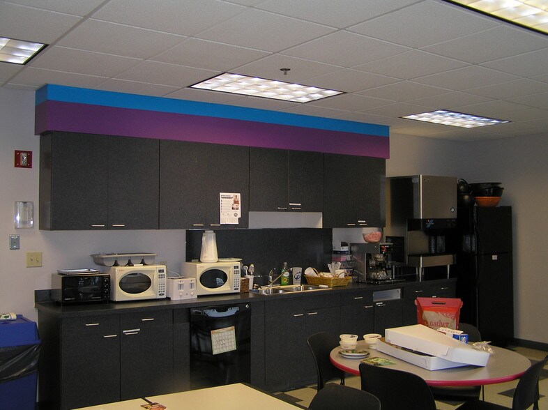 More Photos Of 8720 Orion Pl, Columbus Office For Lease