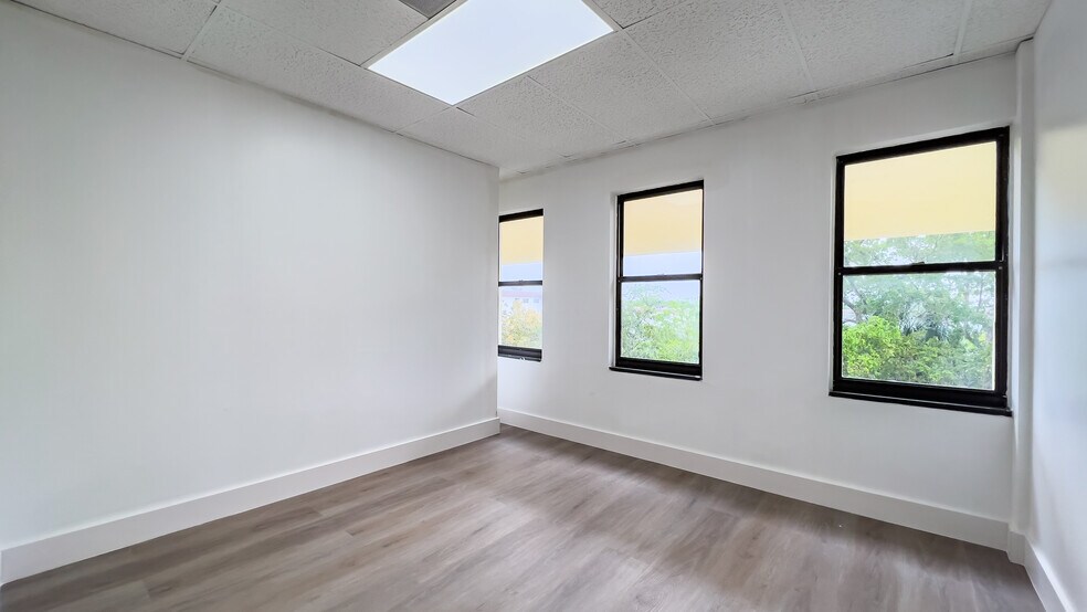 More Photos Of 4200 NW 16th St, Lauderhill Loft Creative Space For Lease