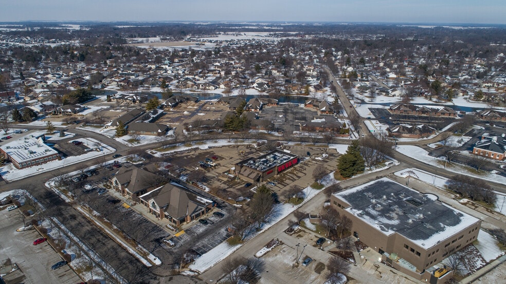 More Photos Of 2100 W White Oaks Dr, Springfield Restaurant For Sale