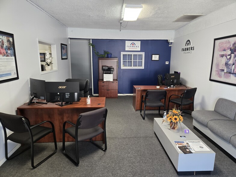 More Photos Of 16235 Foothill Blvd, Fontana Freestanding For Lease