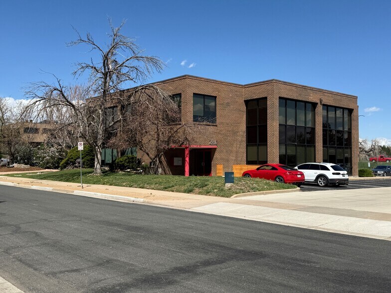 More Photos Of 2930 S Center Green Ct, Boulder Office For Lease