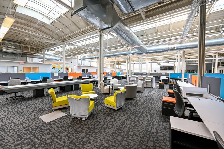 More Photos Of 855 Grandview Ave, Columbus Research And Development For Lease