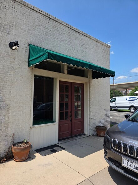 More Photos Of , Carrollton Unknown For Sale