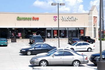 More Photos Of 10701 W Bellfort Ave, Houston Unknown For Lease