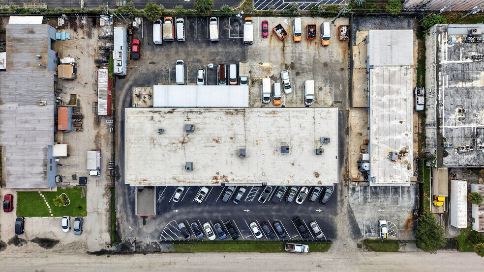 More Photos Of 945 W 15th St, Riviera Beach Warehouse For Sale